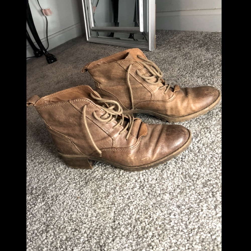 Lucky Brand Leather booties